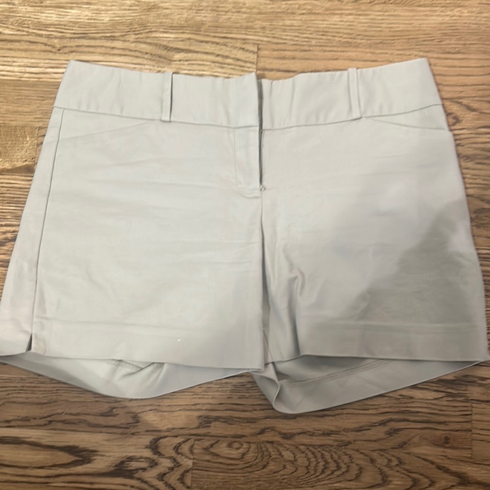 The Limited Women's Light khaki dress Shorts size 8